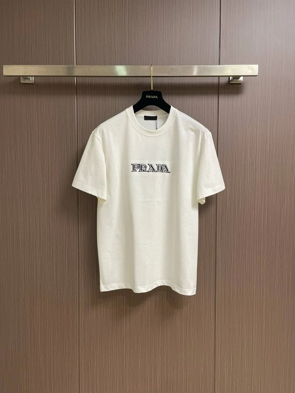 Чоловіча футболка - Prada